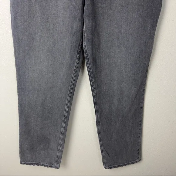 Abercrombie &amp; Fitch NWT Curve Love The 90s Straight High Rise Jeans