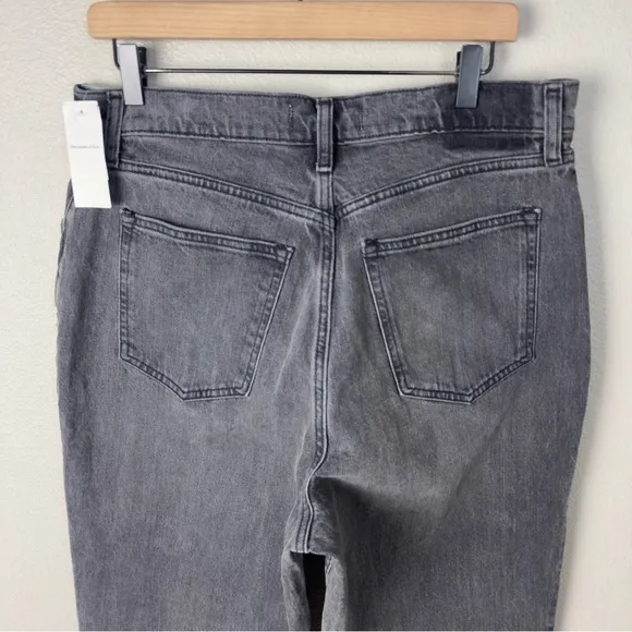 Abercrombie &amp; Fitch NWT Curve Love The 90s Straight High Rise Jeans