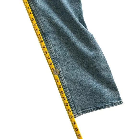 Abercrombie &amp; Fitch The 90s Slim Straight Jeans Light Wash 18 Short NWT
