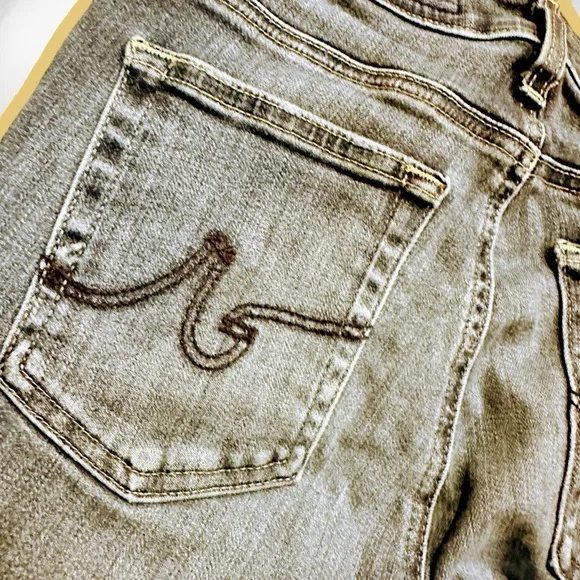 AG Adriano Goldschmied Medium Wash ‘Mari’ High-Rise Straight Leg Jeans Size 26R