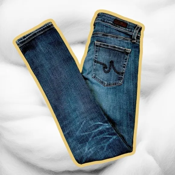 AG Adriano Goldschmied Medium Wash ‘Mari’ High-Rise Straight Leg Jeans Size 26R
