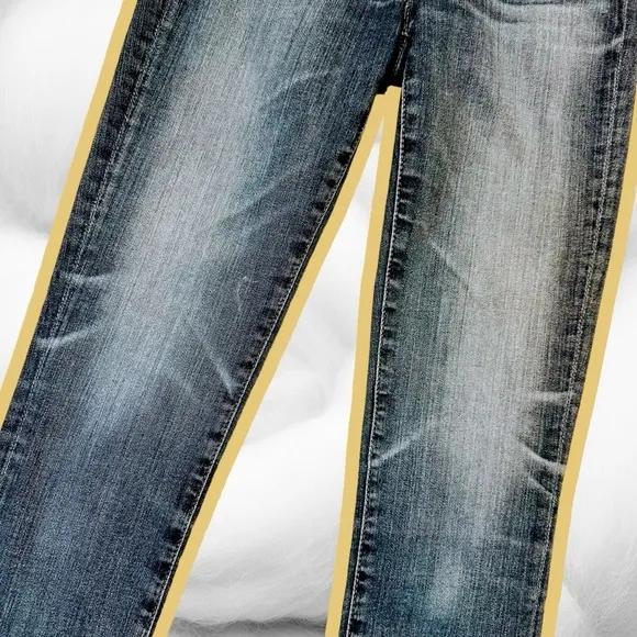 AG Adriano Goldschmied Medium Wash ‘Mari’ High-Rise Straight Leg Jeans Size 26R