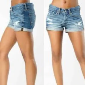 AG Adriano Goldschmied The Hailey Ex Boyfriend Cut Off Denim Shorts Size 26R