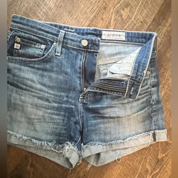AG Adriano Goldschmied The Hailey Ex Boyfriend Cut Off Denim Shorts Size 26R