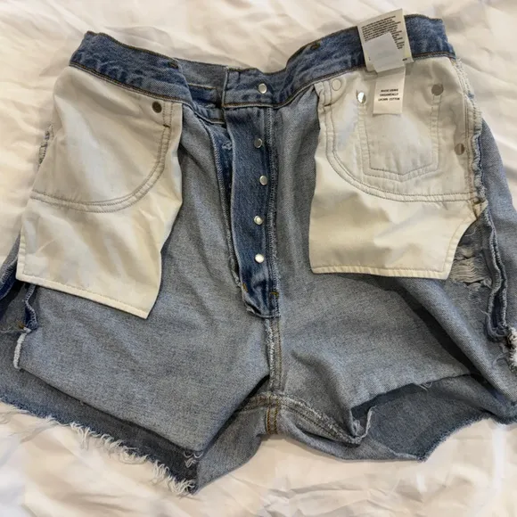 AGOLDE Revolve Distressed Dee High Rise Blue Light Wash Denim Shorts Size 29