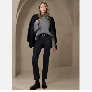 Banana Republic High-Rise THE STRAIGHT JEAN Size 0/25 Black Wash MSRP $110
