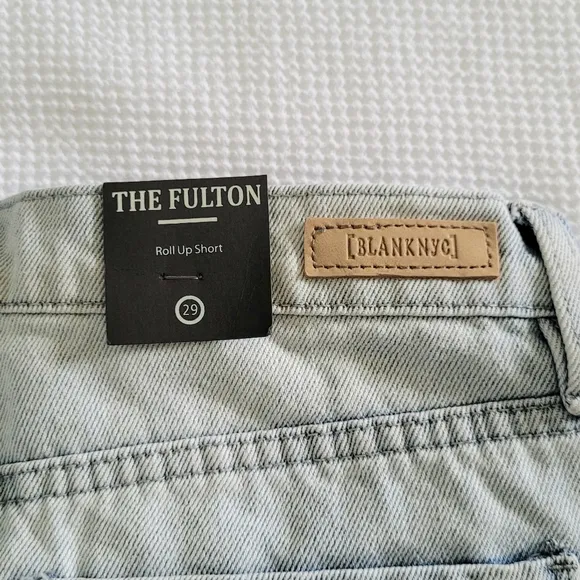 Blank NYC🗽The Fulton Roll Up Denim Shorts