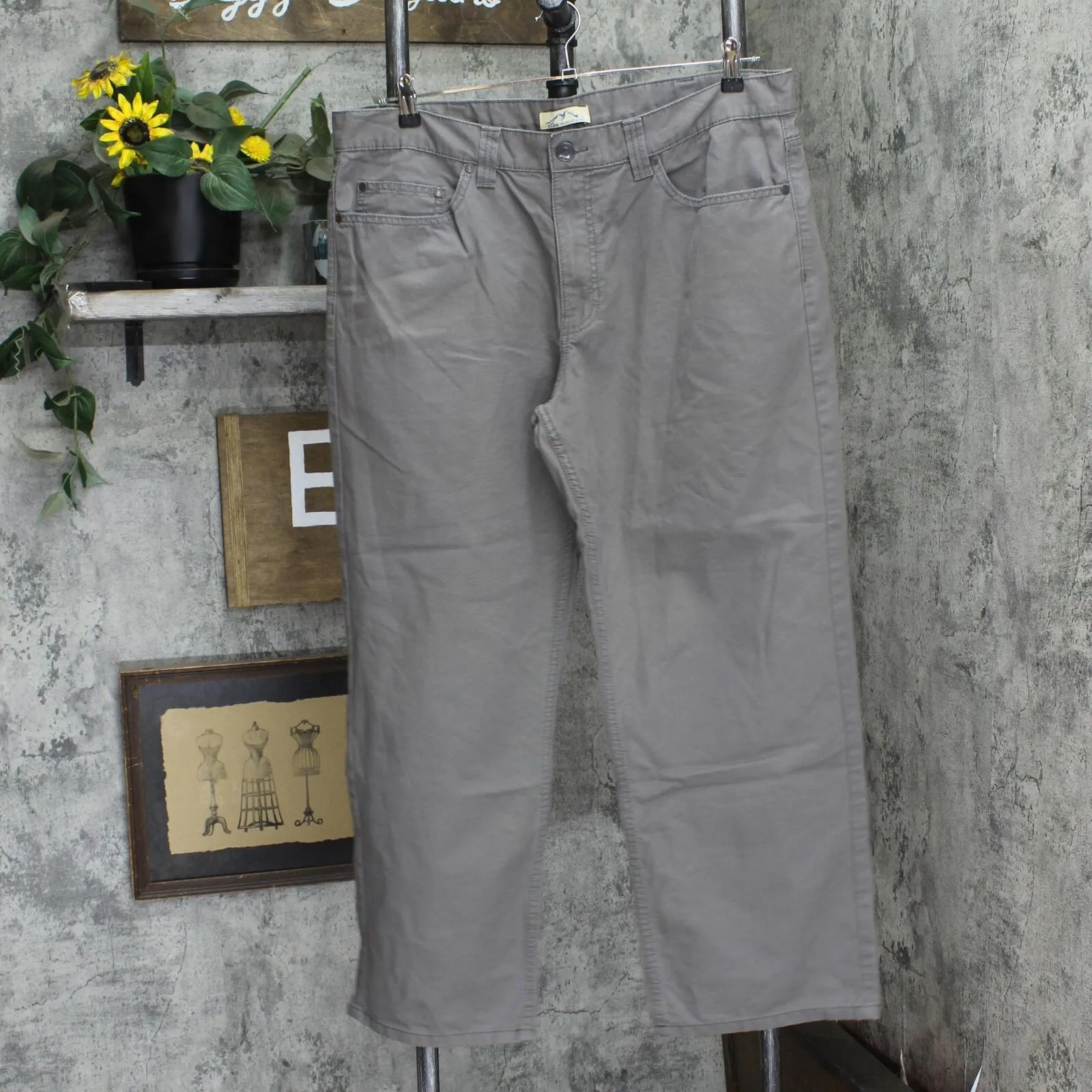 Blue Mountain Mens Straight Leg Denim Jeans 166e86434566c3 Gray 38x30