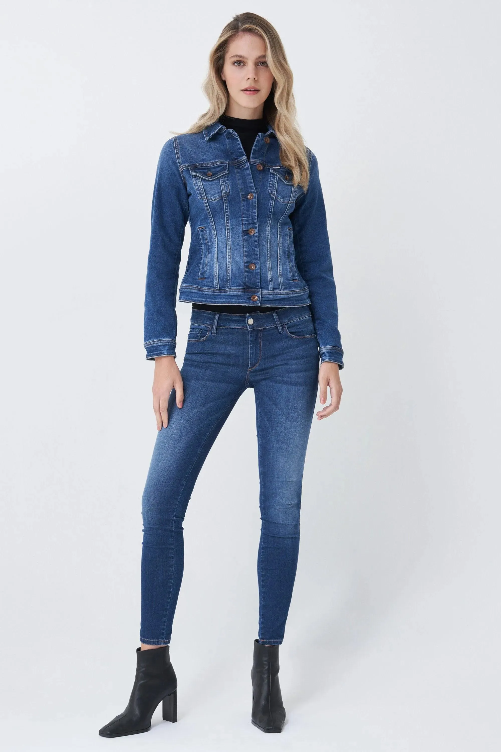 Chaqueta Vaquera Slim Fit