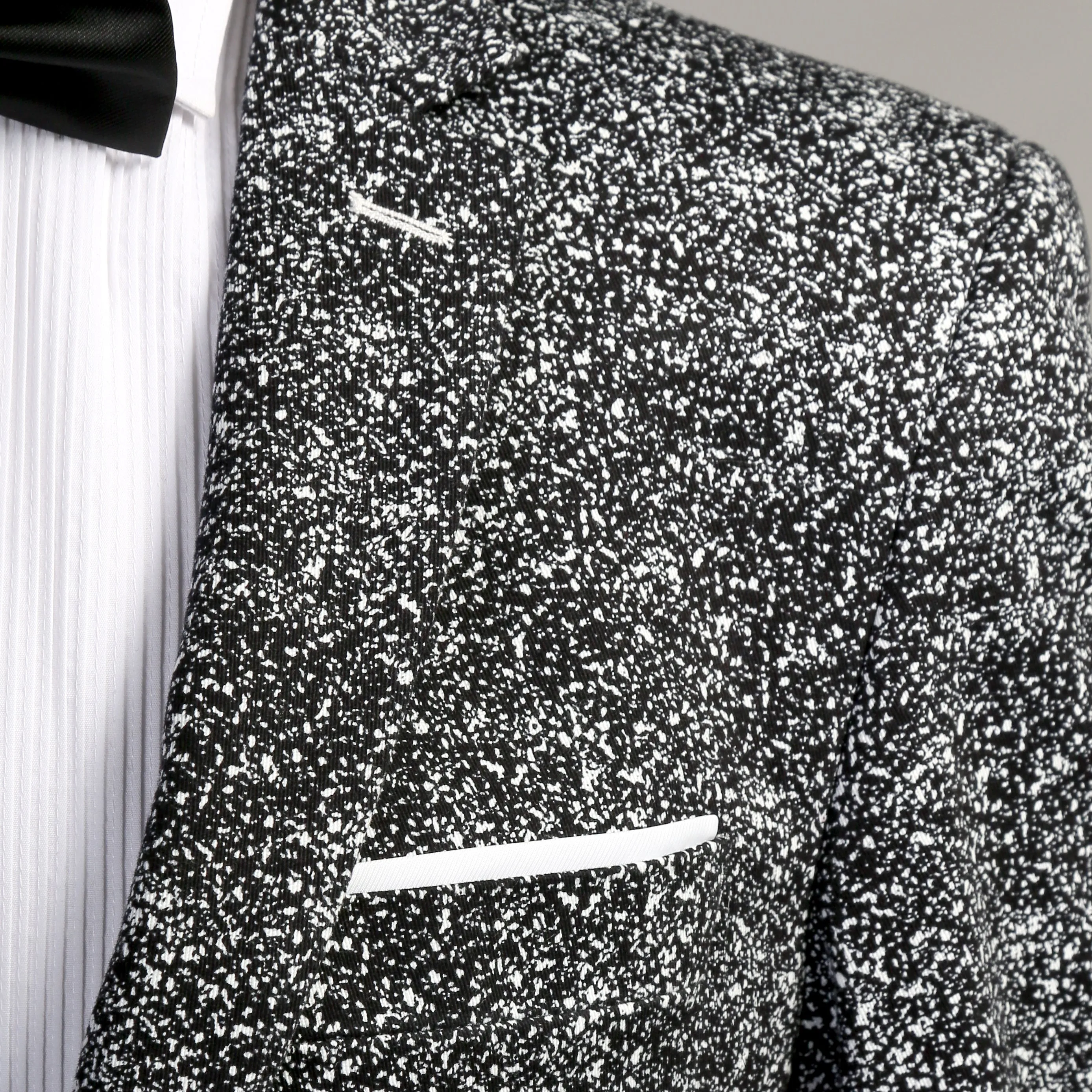 Chicago Slim Fit Black & White Spotted Notch Lapel Suit