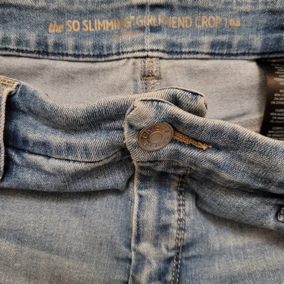Chico's So Slimming Painted Butterfly Girlfriend Crop Ankle Jeans, 0.5(S/6) -EUC