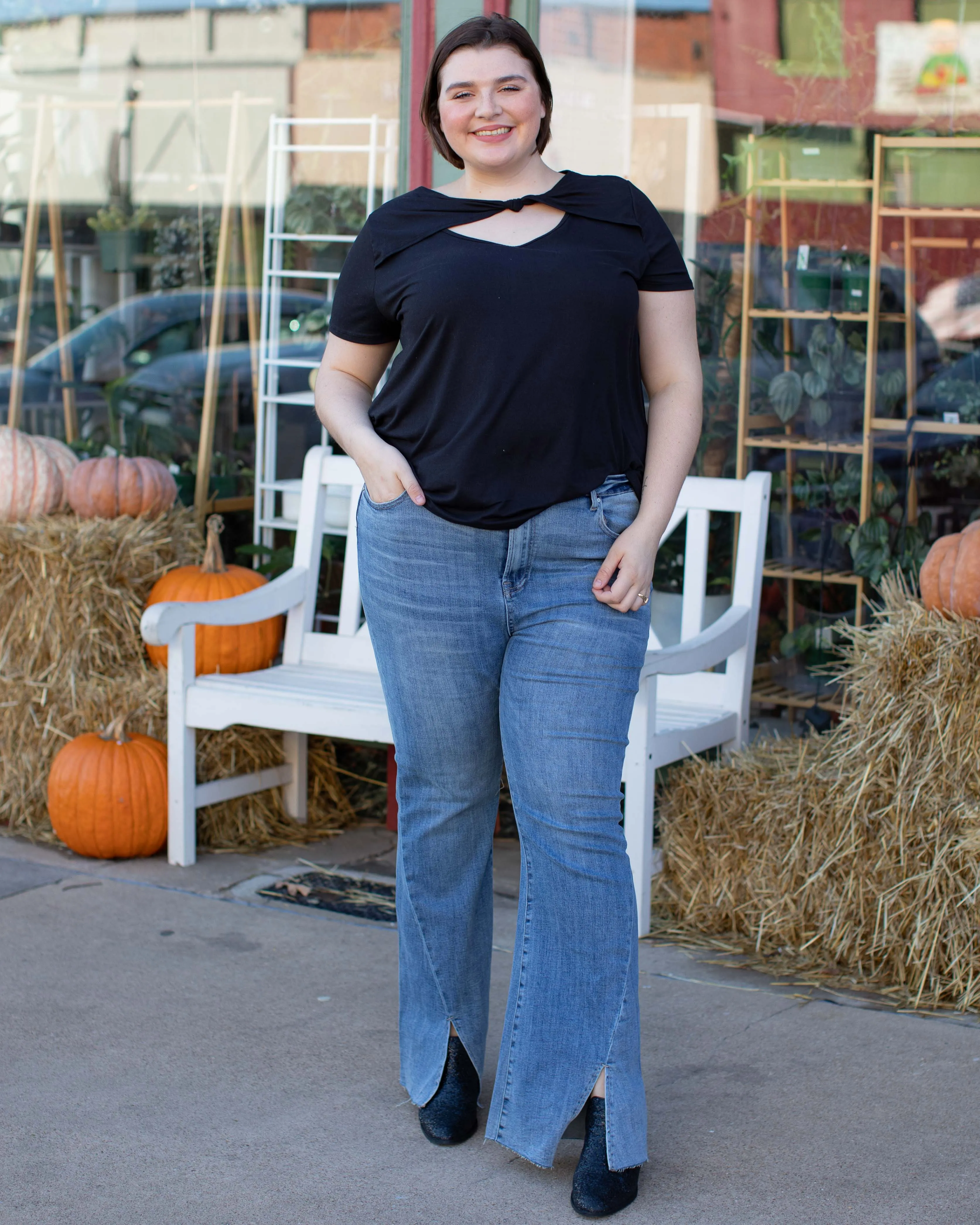 CURVY HR TWISTED HEM FLARE JEAN BY RISEN