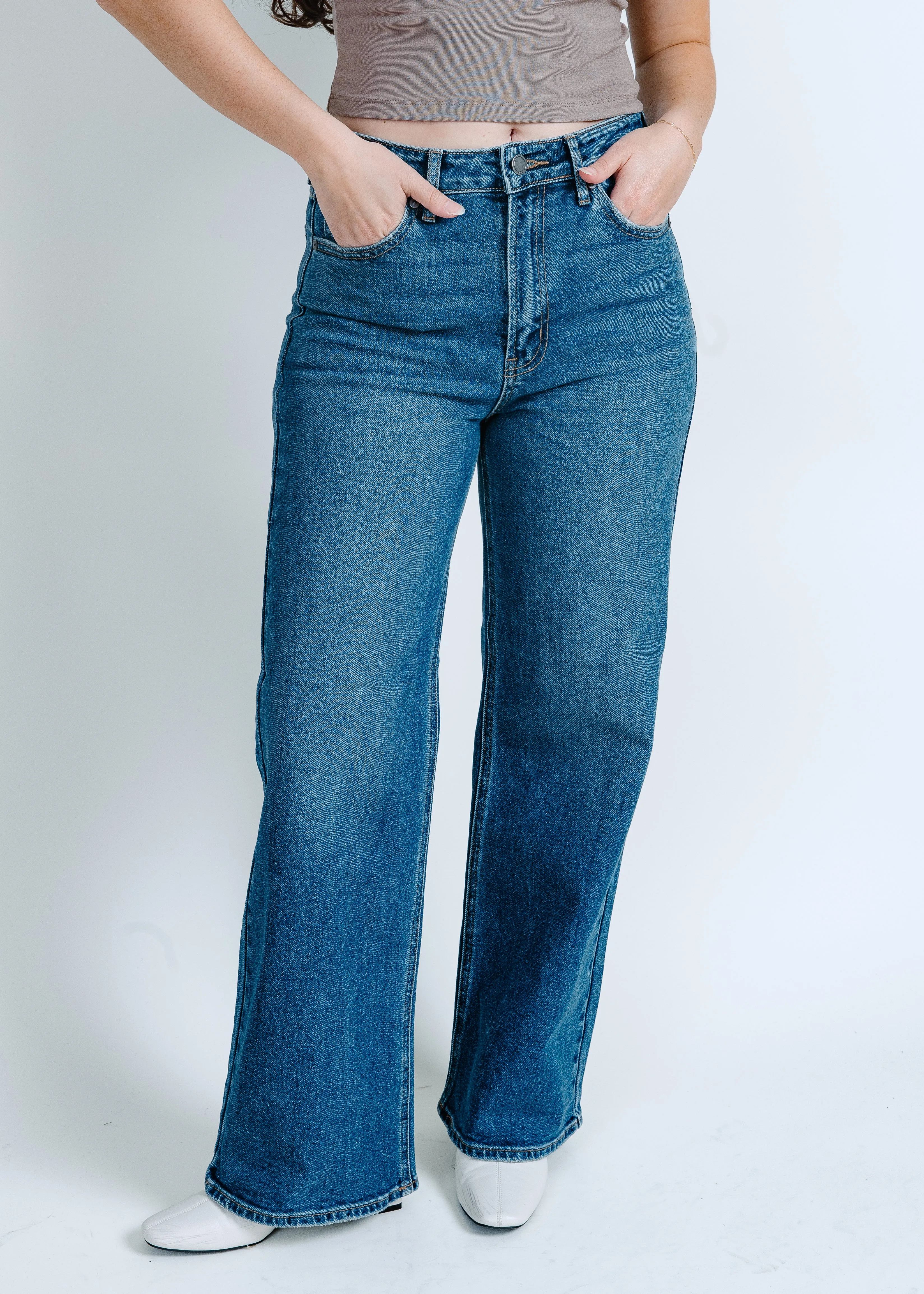 Delaney Straight Leg Denim - Dark Wash
