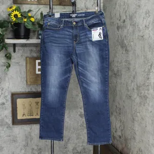 DENIZEN from Levi's Women's Mid-Rise Slim Jeans 286990013
