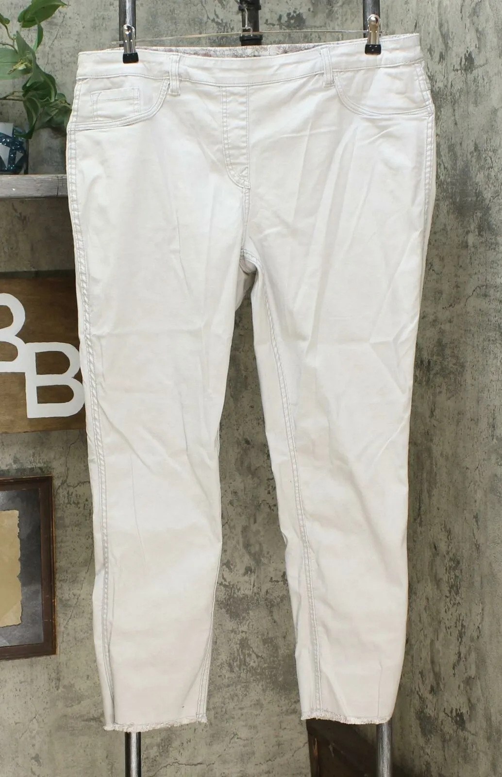DG2 by Diane Gilman Women's Plus Size Reversible Twill Pull On Skinny Jeans