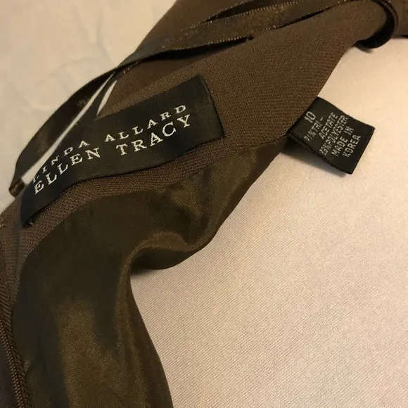 ELLEN TRACEY suit w Ann Taylor silk top -10