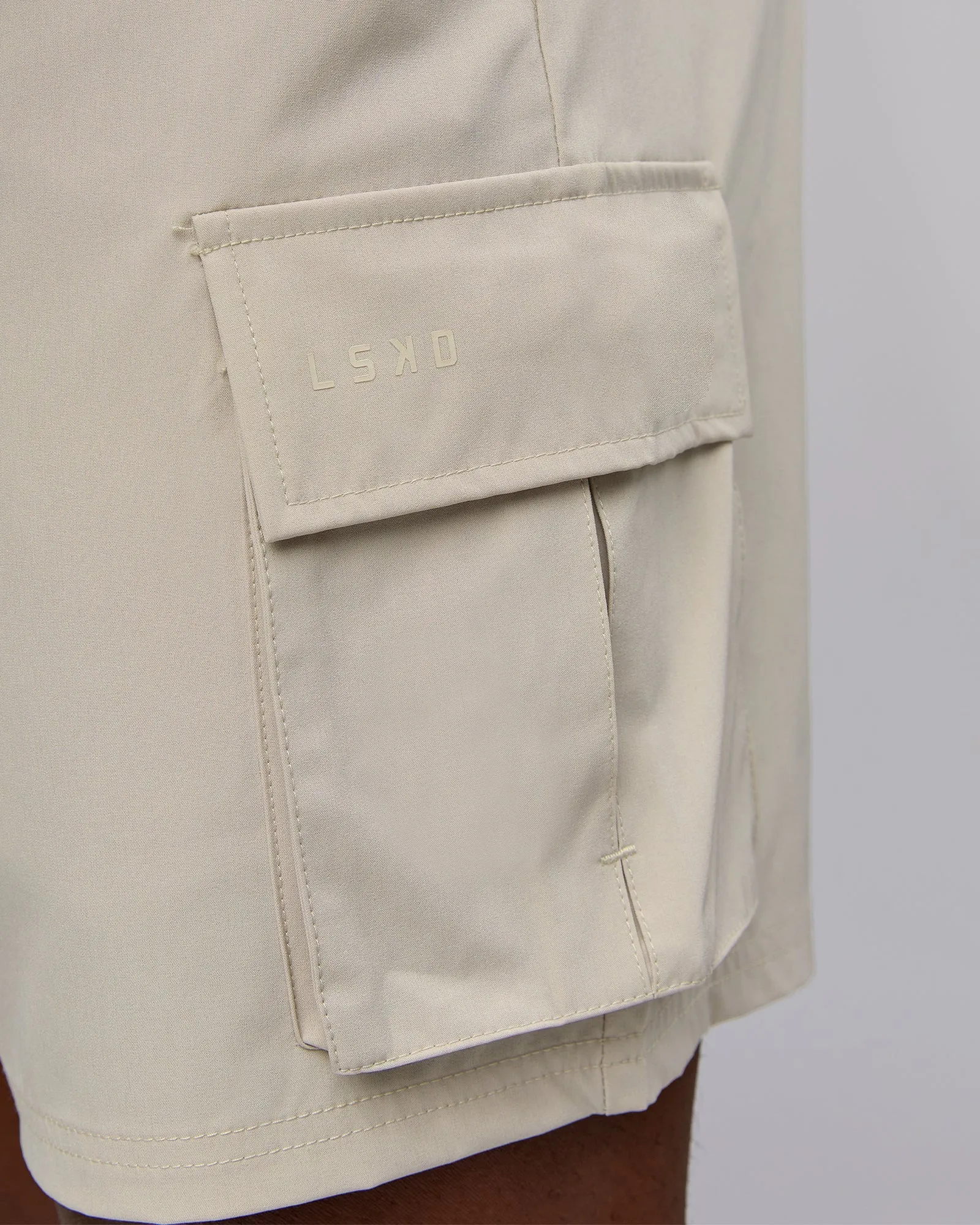 Energy Stretch 6" Performance Cargo Short - Shale Beige