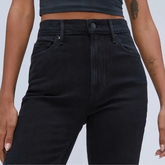 Everlane NWT Original Cheeky Jeans Size 25 Crop in Black