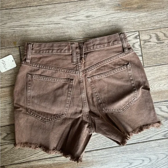 Free People MAKAI CUT OFF DENIM SHORTS size 25