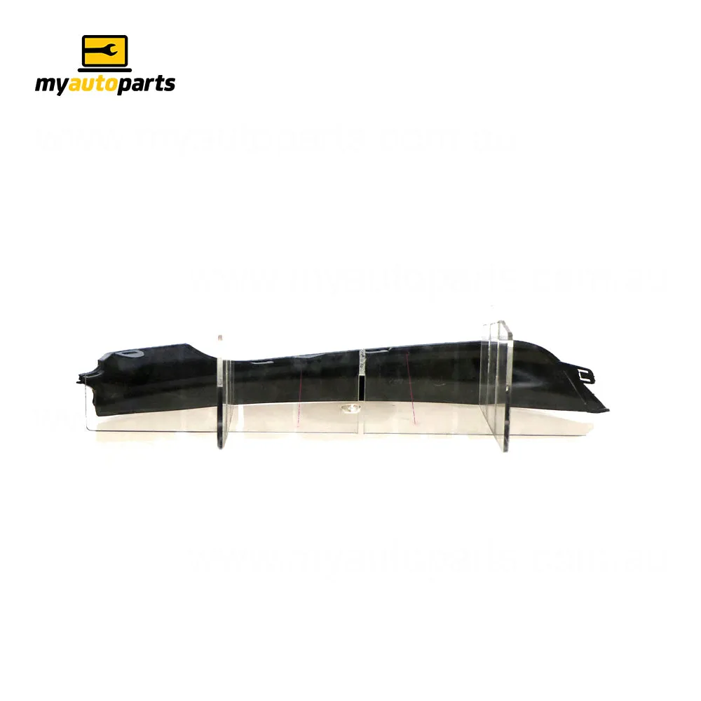 Front Bar Grille Mould Lower Drivers Side Genuine suits Toyota Camry ASV70R/AXVH71R 9/2017 Onwards