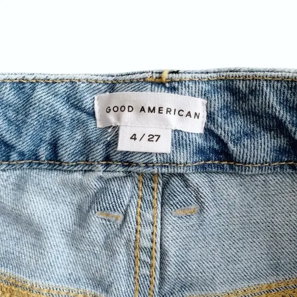 GOOD AMERICAN Good Icon Straight Leg Jeans! Retail$155