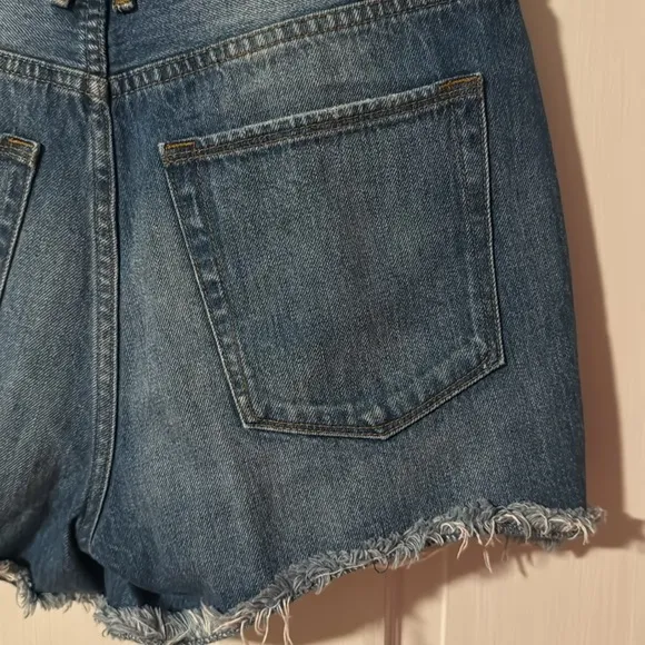 Good American Size 4 Denim Distressed Button Fly Jean Shorts