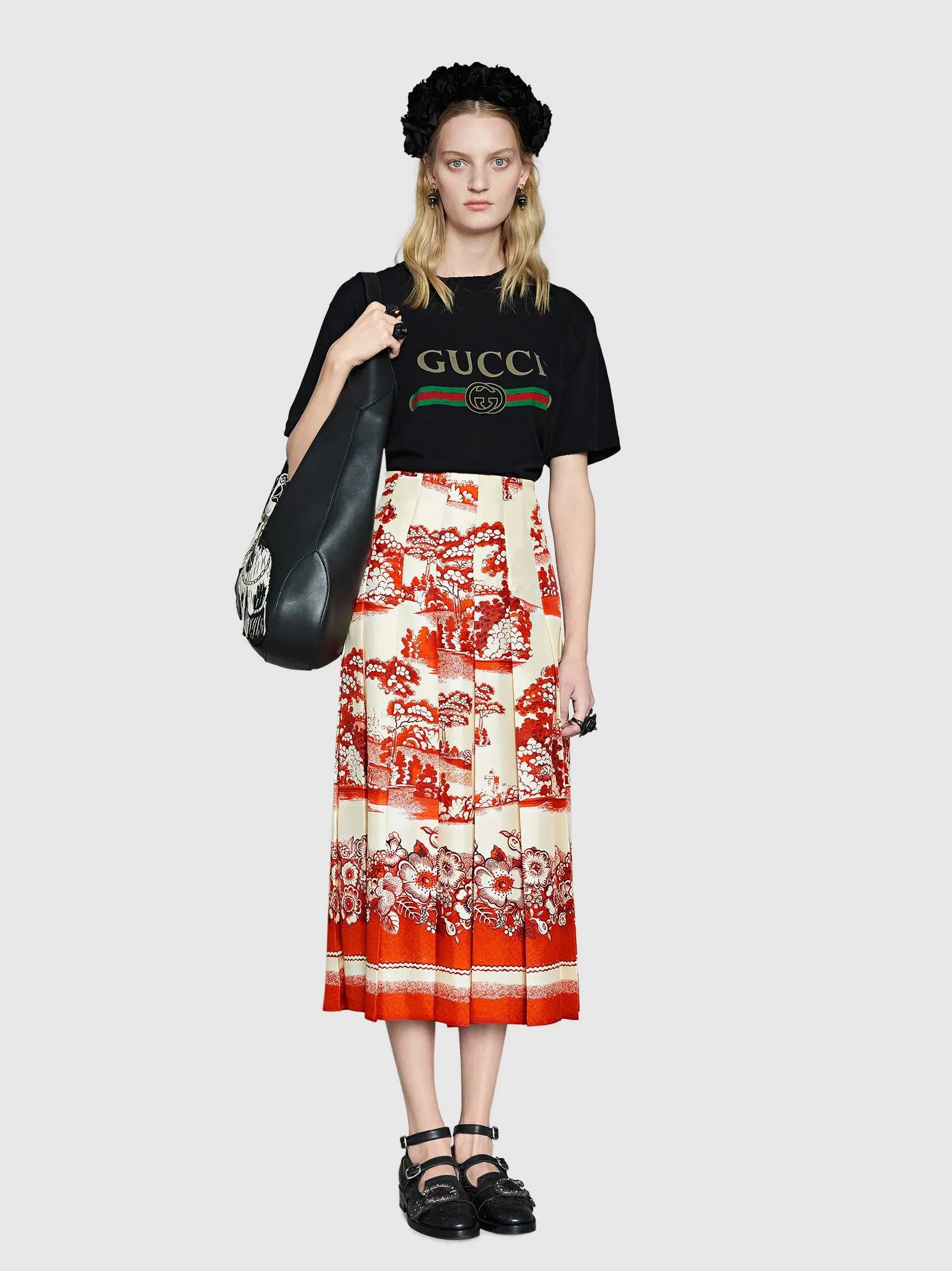 GUCCI - 1980 Vintage Style Oversize T-shirt with Gucci logo  - L (Oversized)