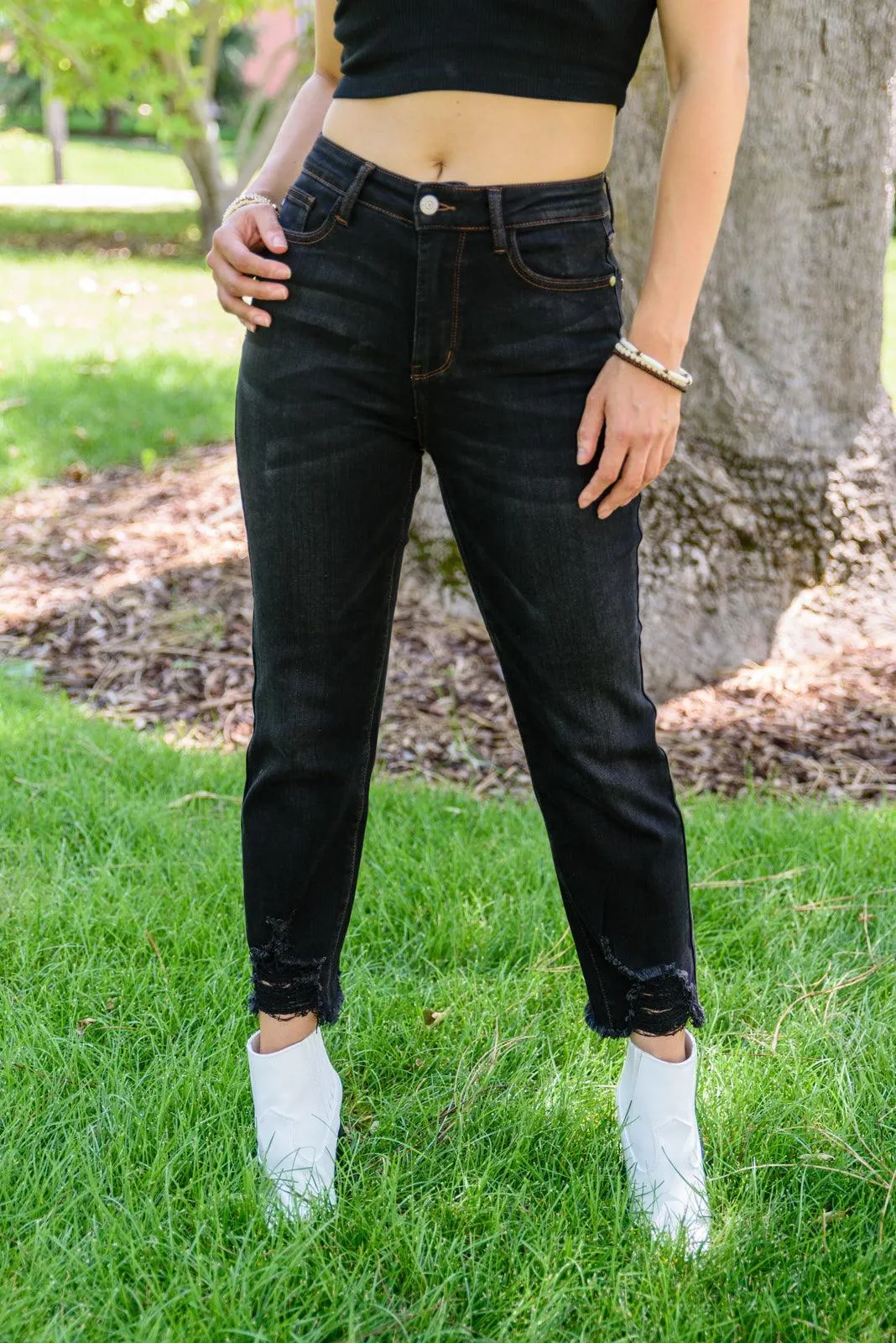 Hazel Blues® | Kelbie Destroyed Hem Crop Jeans