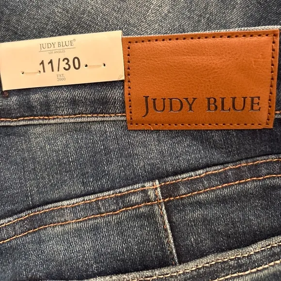 Judy Blue High Waist Tummy Control Classic Straight Leg Jeans Size 11/30…