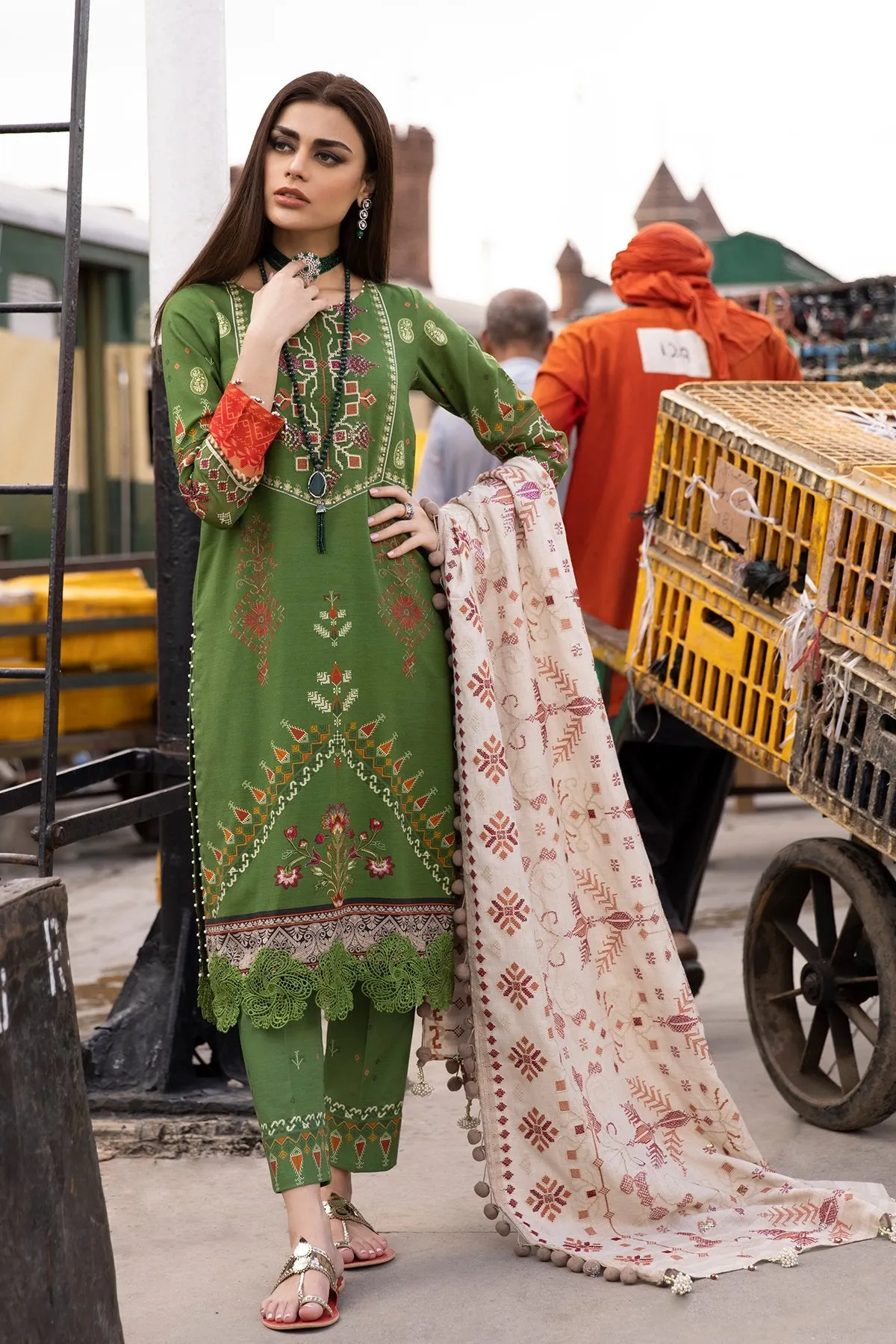 KASHMIRI | Nureh Maya Winter Khaddar Collection Vol 2 2021 | Unstitched Embroidered Khaddar Suits