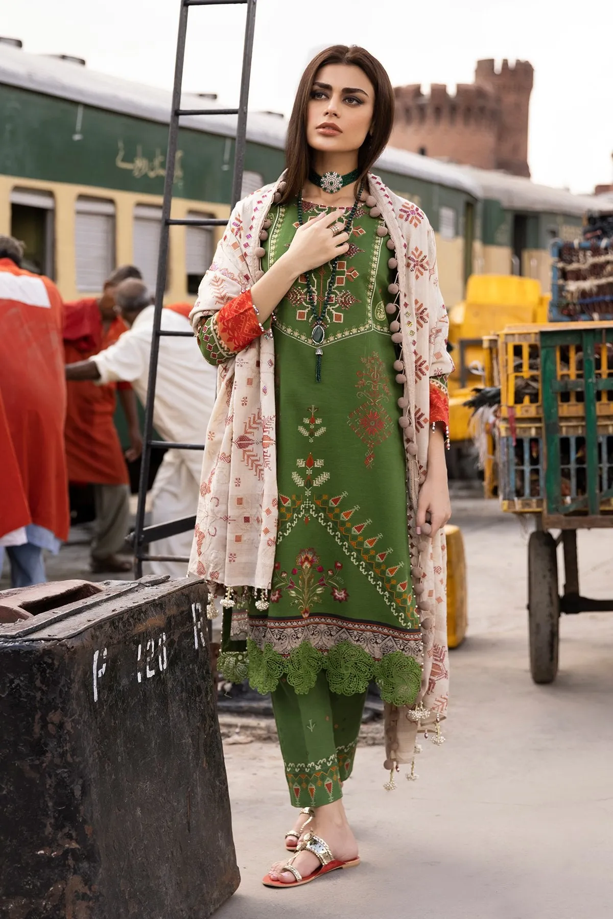 KASHMIRI | Nureh Maya Winter Khaddar Collection Vol 2 2021 | Unstitched Embroidered Khaddar Suits