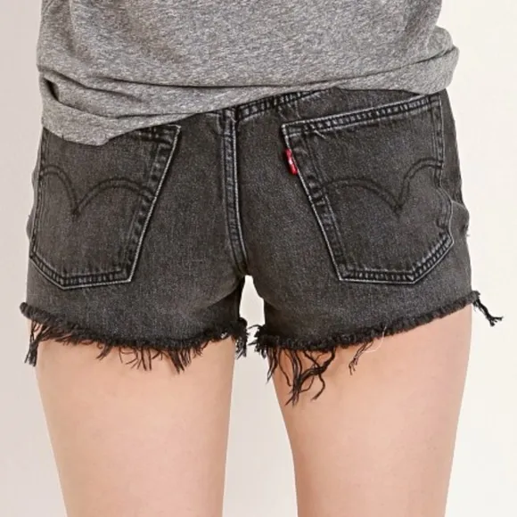 Levi's 501 Short Trashed Black denim cutoff distressed jean shorts 25