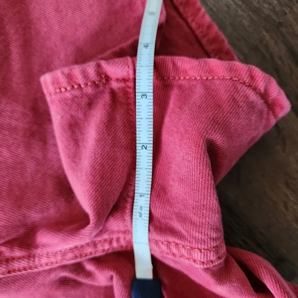 Levi's 80's Mom Jean Shorts 25 Raspberry Red Denim Retro Minimalist