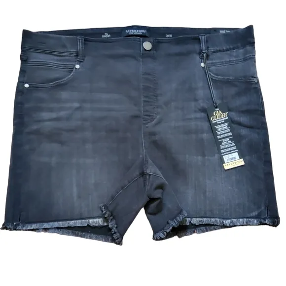 Liverpool The Gia Glider Pull On Frayed Hem Denim Shorts Size 24W Black New