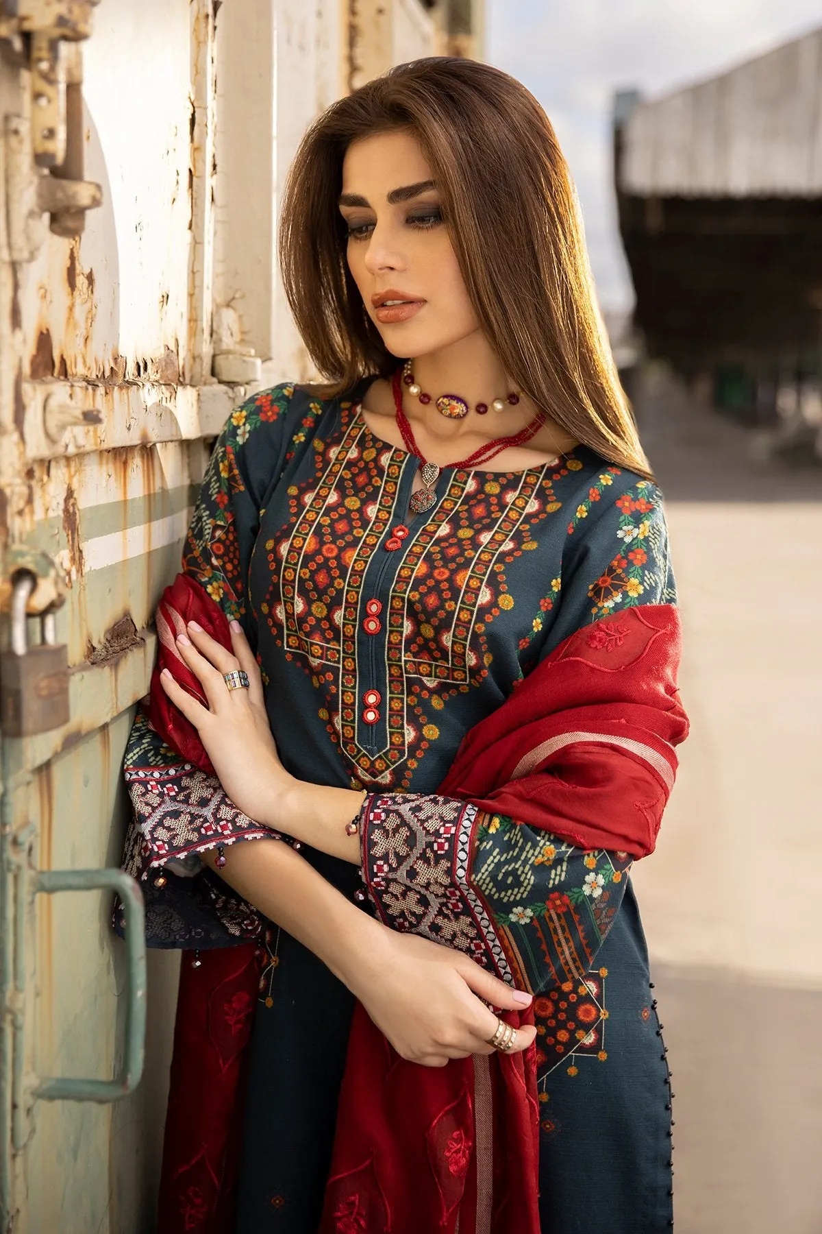 LULUSAR | Nureh Maya Winter Khaddar Collection Vol 2 2021 | Unstitched Embroidered Khaddar Suits
