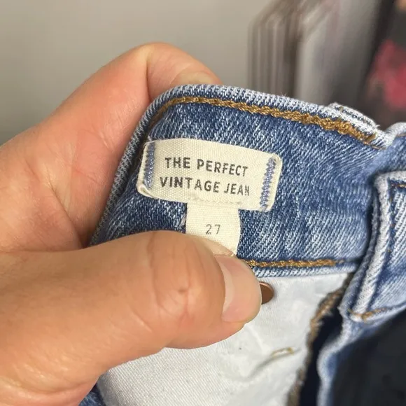 Madewell The Perfect Vintage Straight Leg jeans in Mid Wash Fringe Hem Sz 27