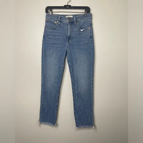 Madewell The Perfect Vintage Straight Leg jeans in Mid Wash Fringe Hem Sz 27