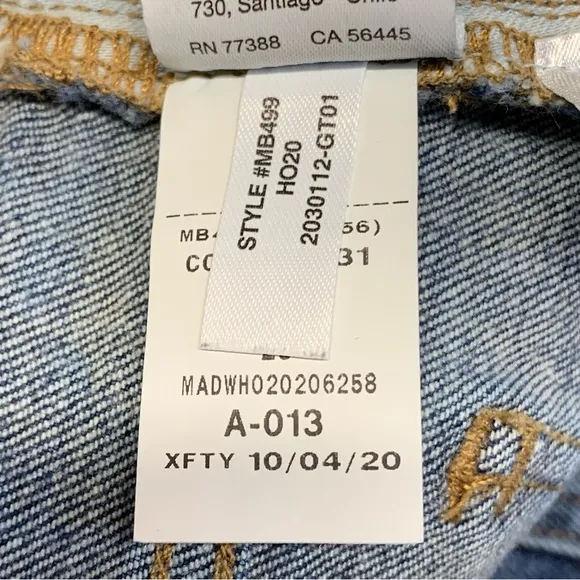 Madewell Tomboy Straight Jeans in Chaseley Wash Style #MB499 - Size 25