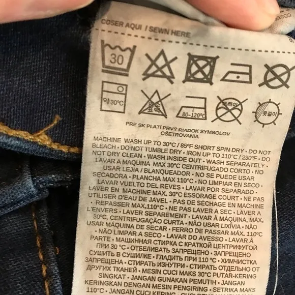 Mango Jane Straight Leg Skinny Dark Wash  Jeans size 4