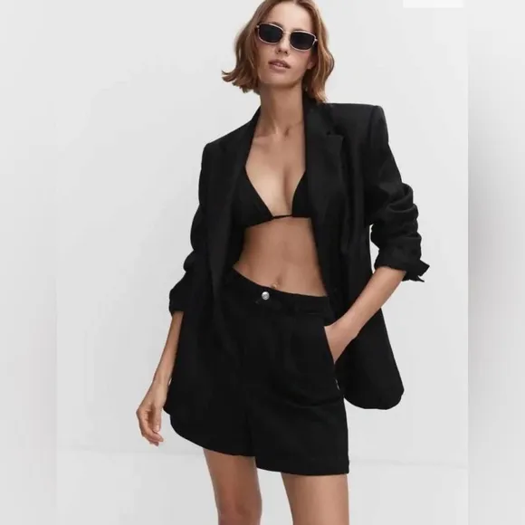 Mango - Ladies Slouchy High Waist Denim Shorts - Black. Size: 6 (US). NWT