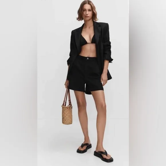 Mango - Ladies Slouchy High Waist Denim Shorts - Black. Size: 6 (US). NWT