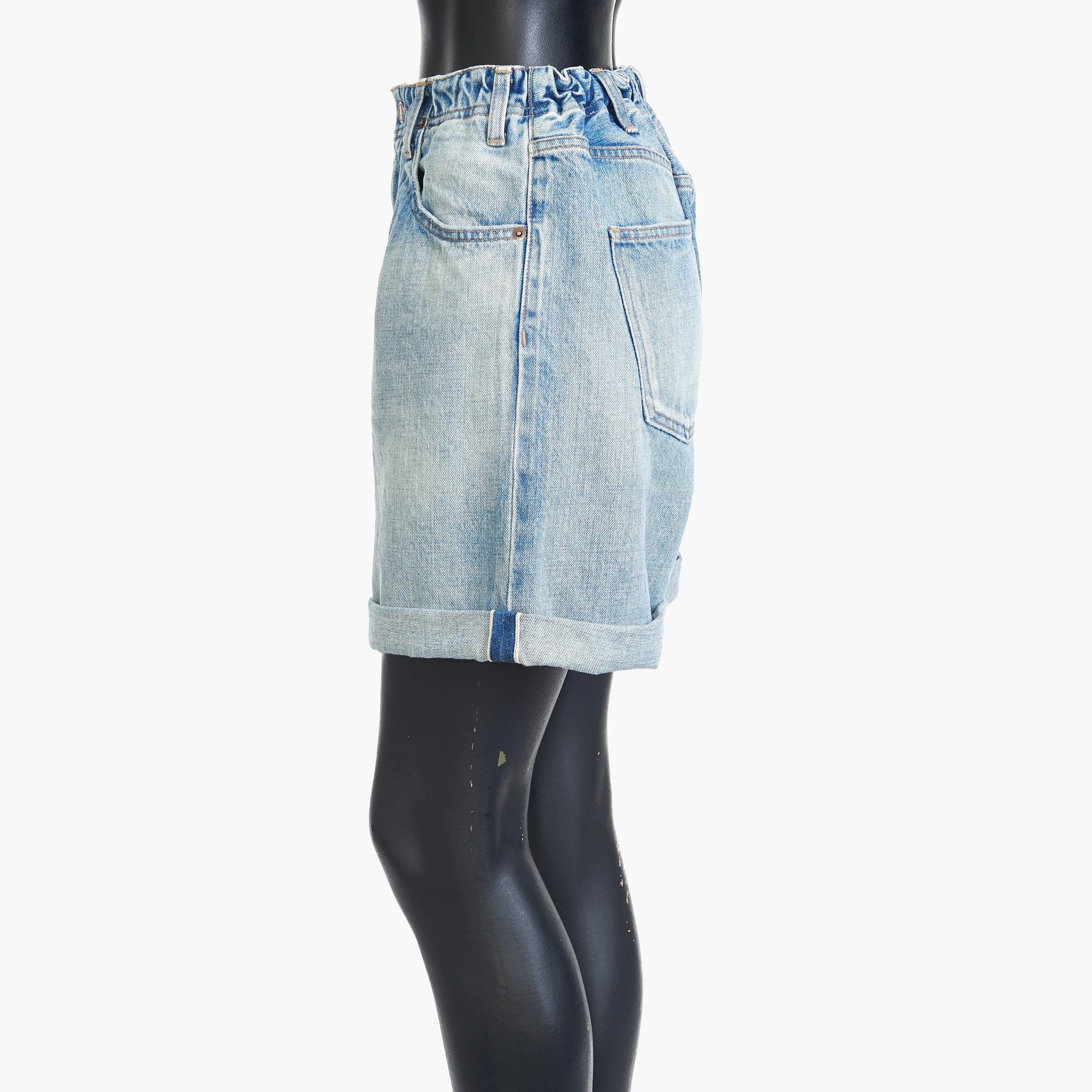 Mid-rise Single-pleated Suzanne Shorts In Rider Wash Blue Cotton