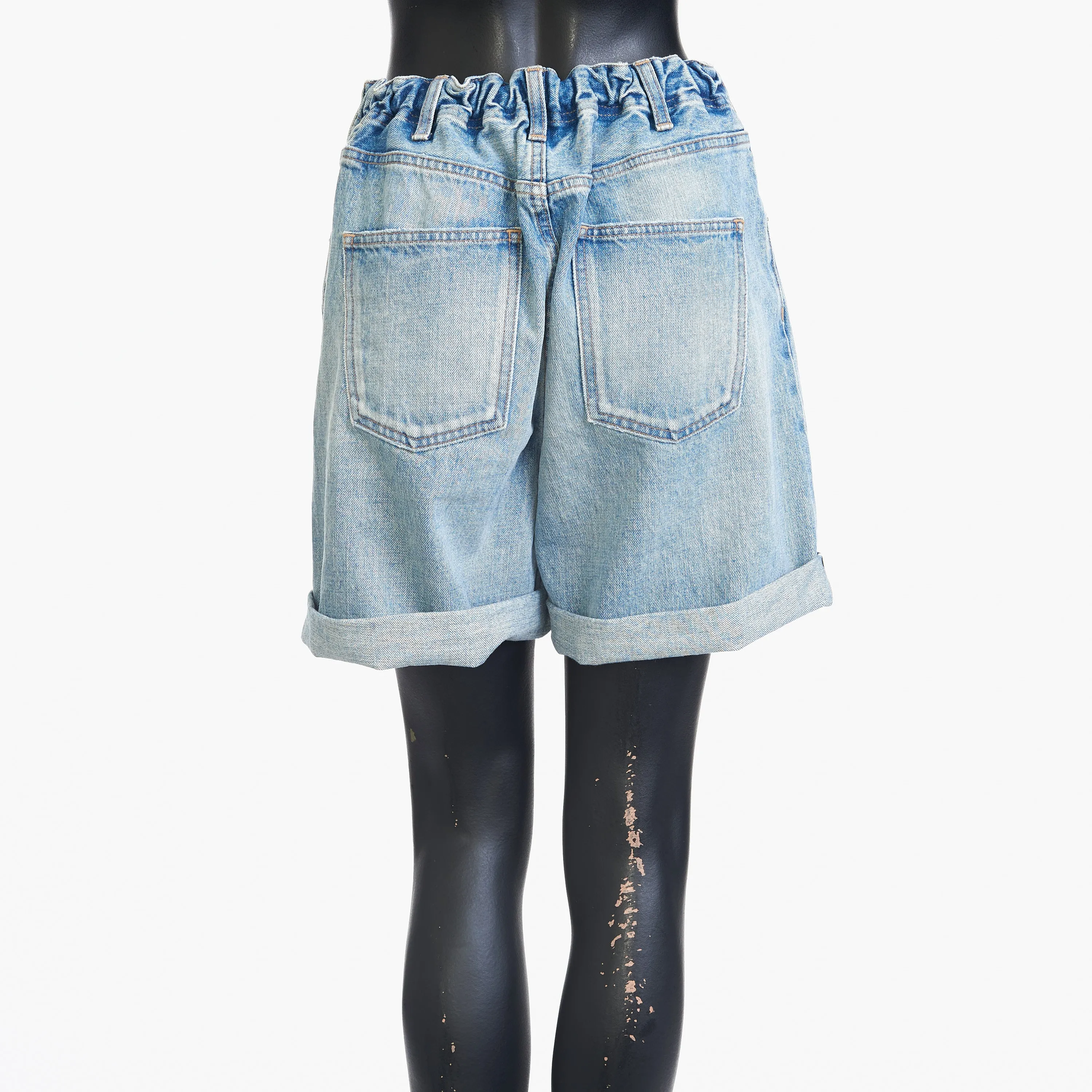 Mid-rise Single-pleated Suzanne Shorts In Rider Wash Blue Cotton