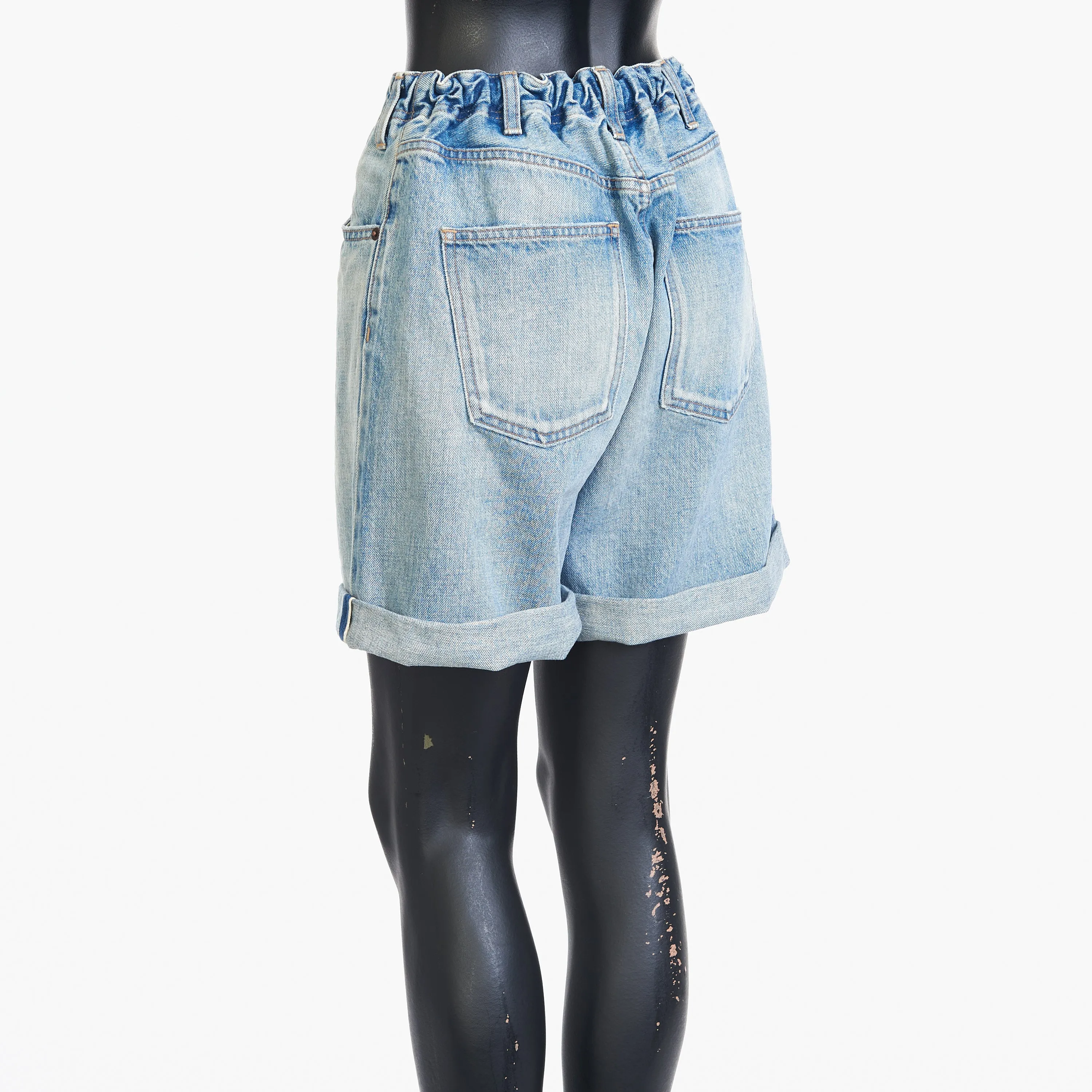 Mid-rise Single-pleated Suzanne Shorts In Rider Wash Blue Cotton