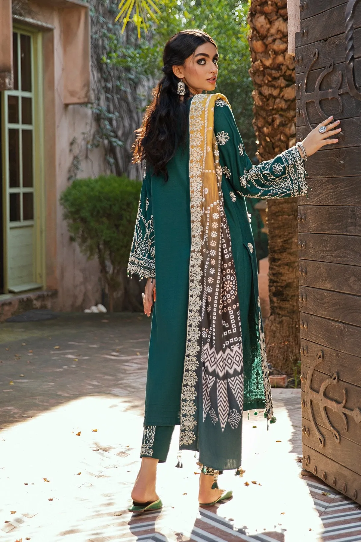 MOKOSH NW-40 |  Nureh Maya Khaddar Fall / Winter Collection 2021 | Unstitched Embroidered Slub Khaddar Suits