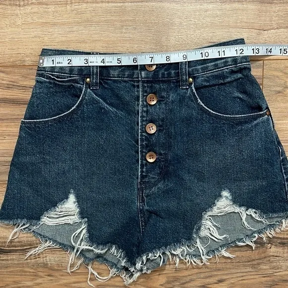 Moussy Women’s Blue Denim Shorts Size 1 Small