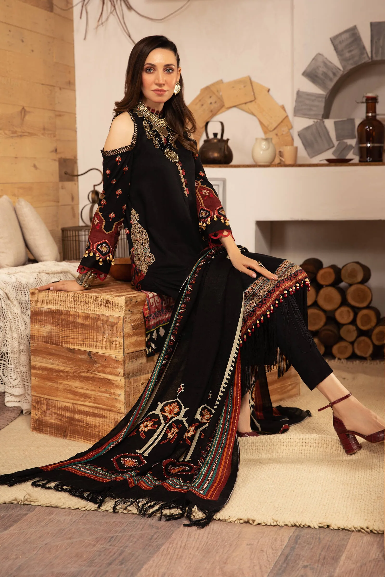 MPT 1206 B | Maria B MPrints Winter Collection 2021 | Unstitched Embroidered Dobby Linen Suits