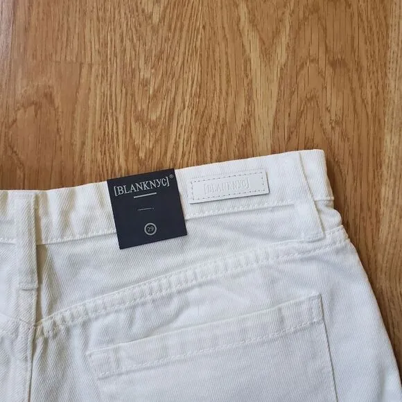 NEW! Blank NYC | Frayed Hem White Denim Shorts - size 29