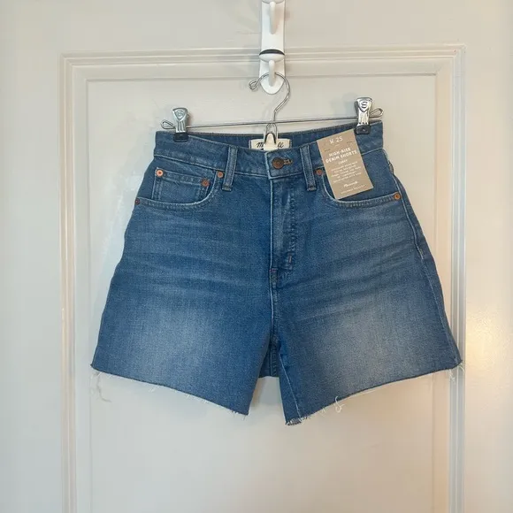 NEW Madewell Curvy High Rise Denim Raw Hem Jean Shorts, Size 25