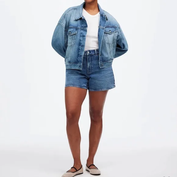 NEW Madewell Curvy High Rise Denim Raw Hem Jean Shorts, Size 25